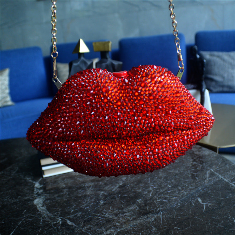 Luxury  Rhinestone Lips Chain Bag