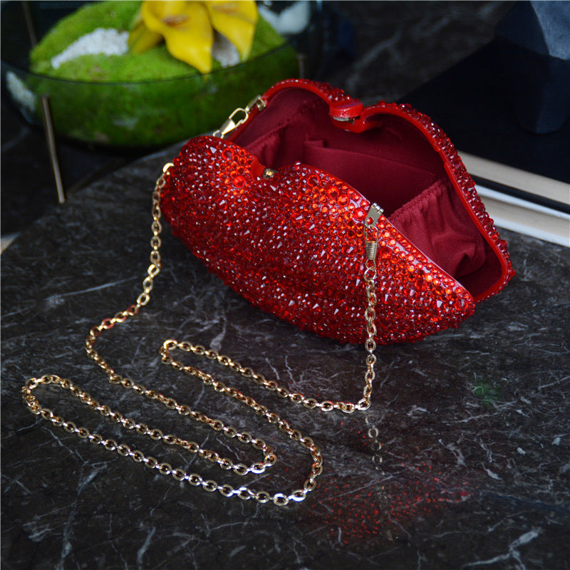 Luxury  Rhinestone Lips Chain Bag